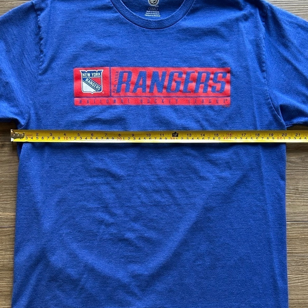 NHL | New York Rangers Retro T-Shirt in Blue and Red (Large) - Picture 5 of 7